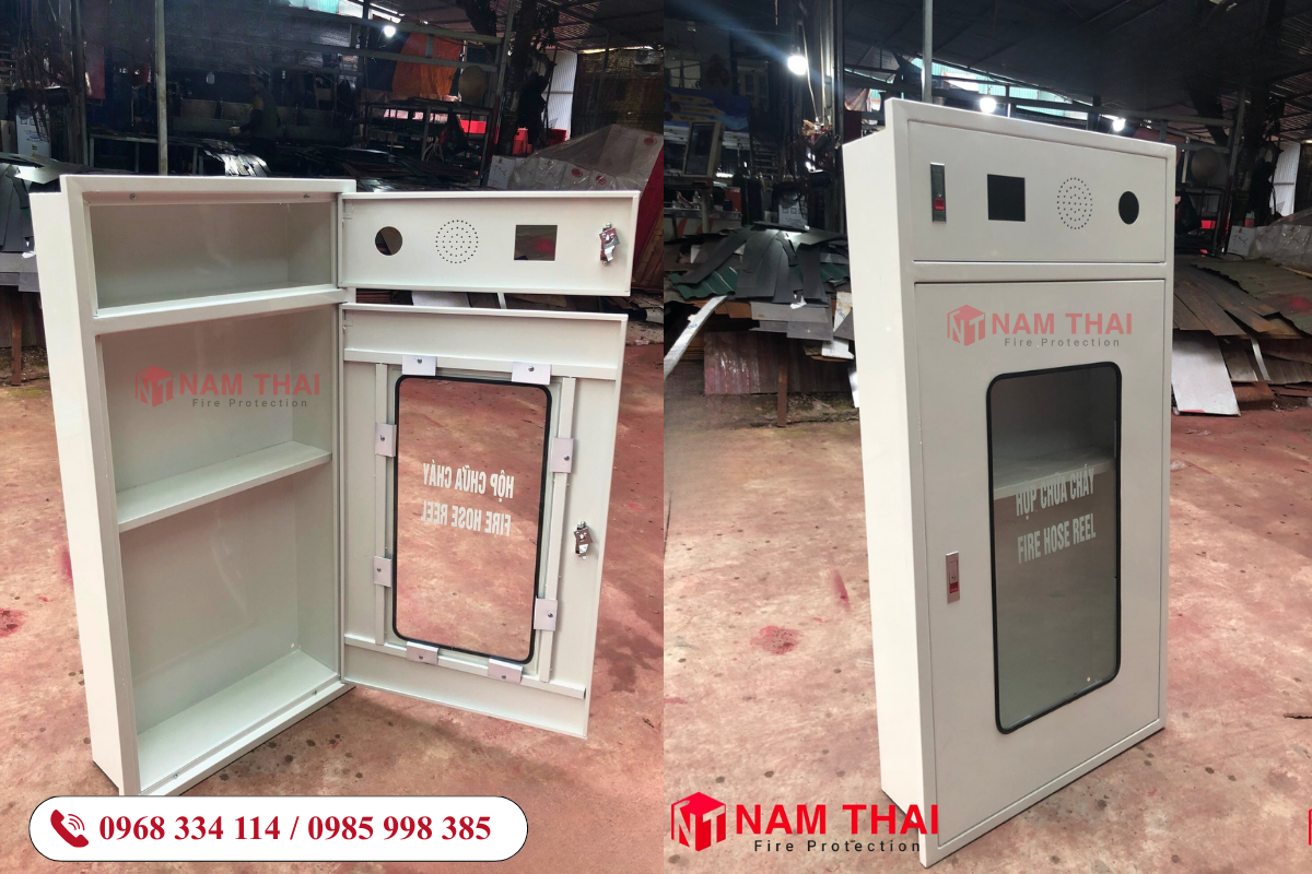 Chi tiết gia cố lỗ bắt vít và gân tăng cứng trên vỏ tủ Nam Thái