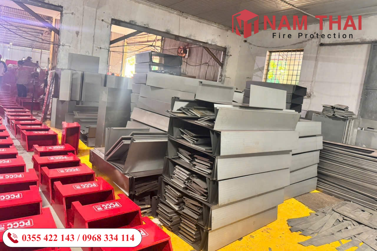 Chấn Gập Định Hình Khung Vỏ Tủ